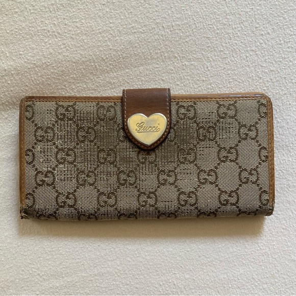 Gucci Brown and Tan Women's Wallet with Heart Hardware - Picture 1 of 16
